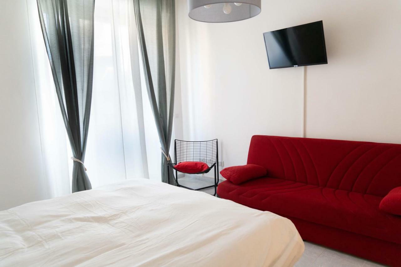 Re Di Roma Bright Home Extérieur photo