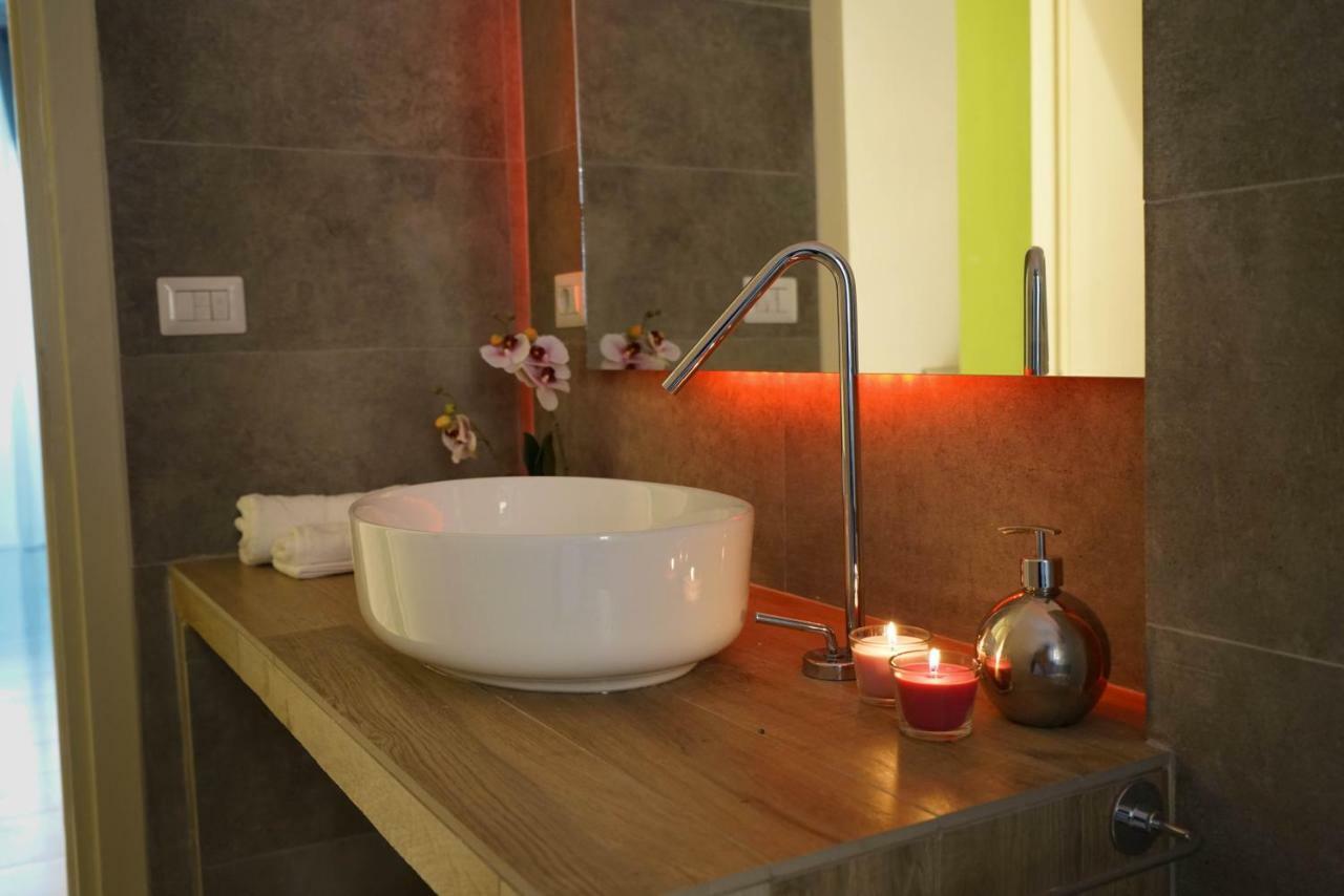 Re Di Roma Bright Home Extérieur photo