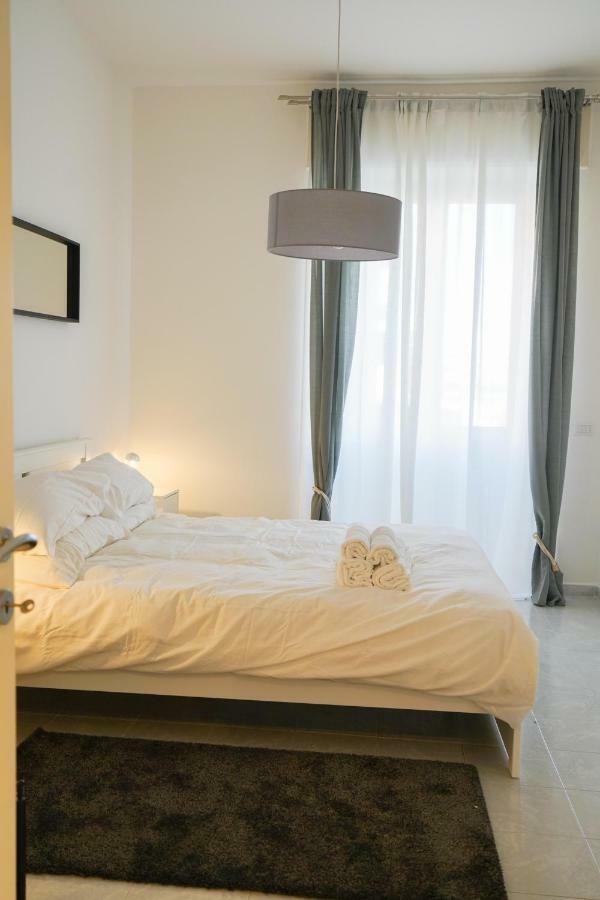 Re Di Roma Bright Home Extérieur photo