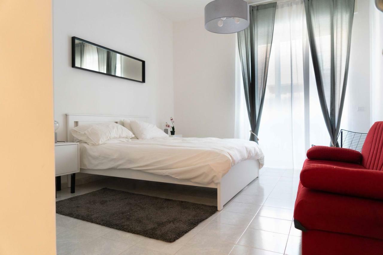 Re Di Roma Bright Home Extérieur photo